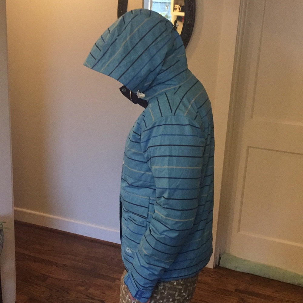 FourSquare Ski/Snowboard Jacket - Picture 3 of 6